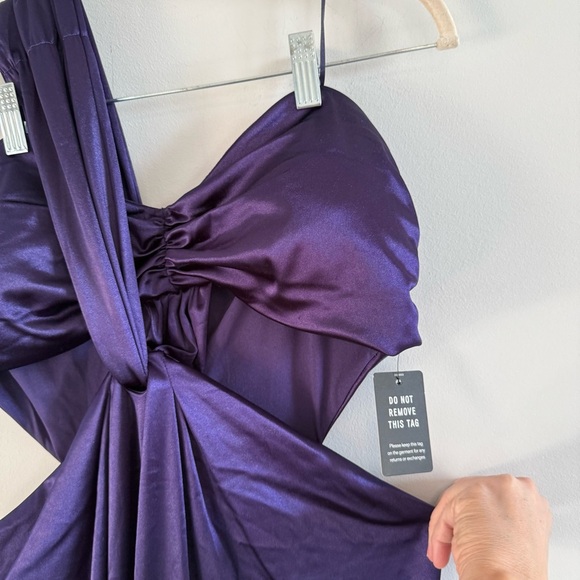 Express One Shoulder Purple Formal Dress - Picture 7 of 9